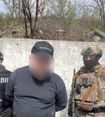 У Києві затримано чоловіка, який за $50 тис. «гарантував» ухилення від мобілізації