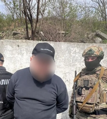 $50 000 за перетин державного кордону: у Києві затримали організатора схеми