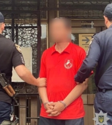 У Дніпрі затримали підозрюваного в пограбуванні будинку військового