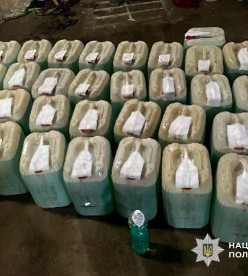 На Полтавщині поліція викрила злочинну схему масштабного викрадення пального на залізниці