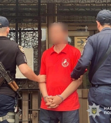 У Дніпрі затримали підозрюваного в пограбуванні будинку військового