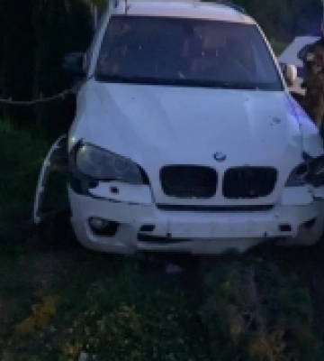 У Луцьку п'яний водій BMW в'їхав у паркан