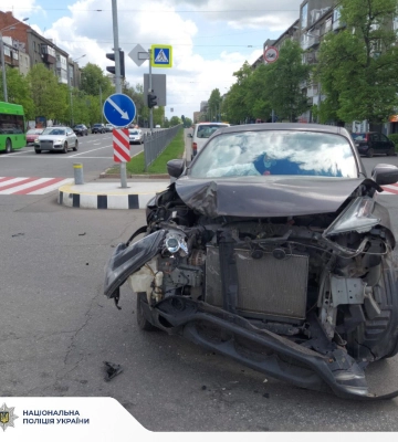 ДТП сталася у центрі Харкова ДТП сталася у центрі Харкова