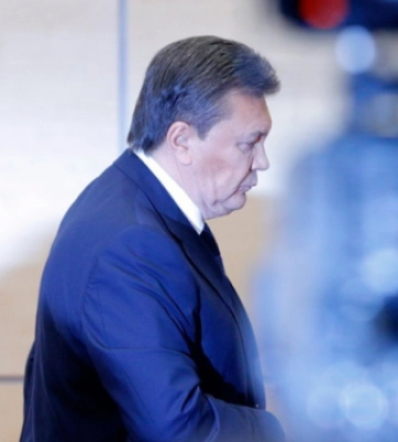 Януковича засудили до 15 років в’язниці у справі незаконного переправлення через кордон