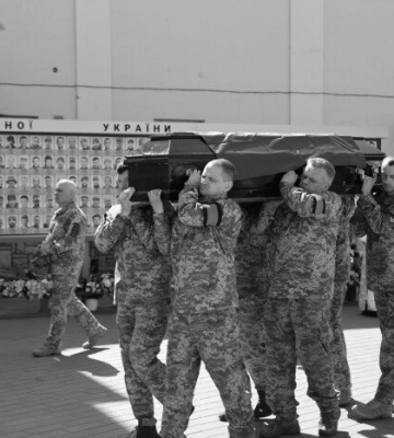 У Луцькій громаді поховали Героя Дмитра Давидюка, який помер від поранень