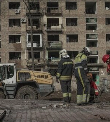 Зросла кількість жертв ракетної атаки на Київ: чоловік з опіками помер у лікарні
