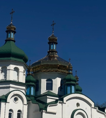 Богослужіння у Надвірній: коли та де відбудуться служби цього тижня?