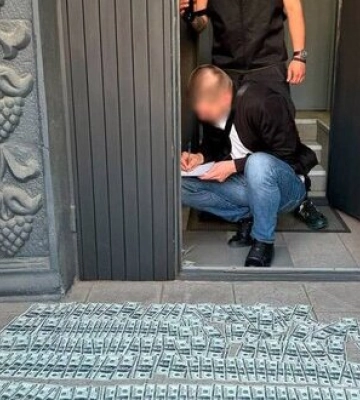 За $30 тыс. переправлял военнообязанных через границу в Молдову: задержан киевлянин. ФОТО