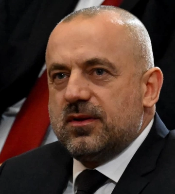 Косово хоче арештувати сербського кримінального авторитета за воєнні злочини Косово хоче арештувати сербського кримінального авторитета за воєнні злочини