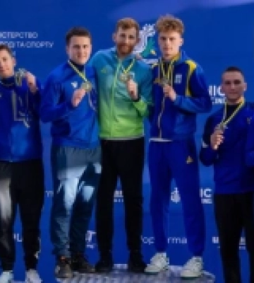 Миколаївські спортсмени стали призерами та переможцями чемпіонату України з фехтування