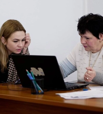 Запорізькі вчителі-репетитори мають задекларувати доходи до 1 травня: що потрібно знати