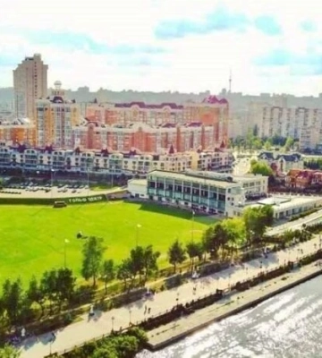 Універститет, який очолює Милованов, купив Гольф клуб на Оболоні
