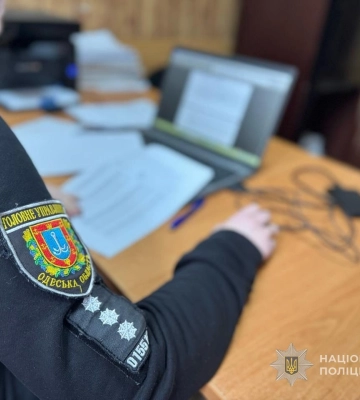 Мріяли про бренд - отримали секонд-хенд: житель Одещини "взув" своїх клієнтів, - ФОТО