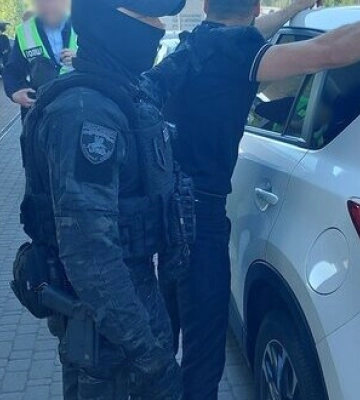 За $5 тис. обіцяв влаштувати на службу в ГУР МО: поліція у Києві затримала чоловіка. ФОТОрепортаж