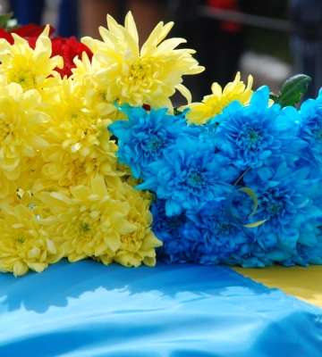 Шосткинщина прощалася із трьома захисниками України Шосткинщина прощалася із трьома захисниками України