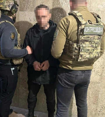 СБУ та поліція Чернігівщини затримали палія, який кинув &quot;коктейль Молотова&quot; в ТЦК