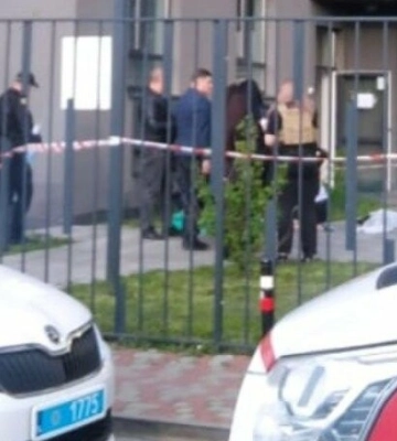 На вулиці Княгині Ольги у Львові хлопець та дівчина впали з даху будинку: обоє загинули