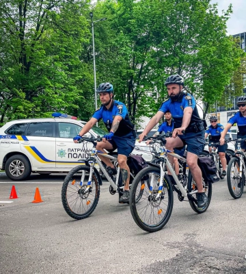 Поліція у Львові пересіла на велосипеди