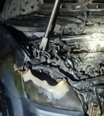 У Харкові оголосили підозру школярці, яка підпалила автівки військових