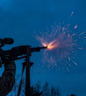 Вибухи на Київщині, масштабні відключення газу, терміновий збір Ради оборони: що сталося у Києві в ніч проти 30 квітня