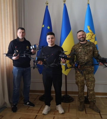 От музыки к фронту: SHUMEI объединил "Малевича", ВСУ и дроны в один клип От музыки к фронту: SHUMEI объединил "Малевича", ВСУ и дроны в один клип