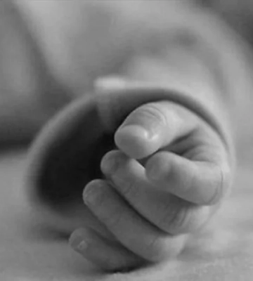 У Рівному біля смітників знайдено тіло новонародженної дитини - поліція відшукала породіллю