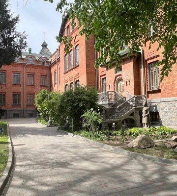 Одна з чотирьох у світі: у Полтавському краєзнавчому музеї з’явилася рідкісна прикраса скіфської епохи