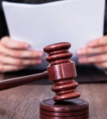 Рівненська прокуратура стягнула з автосалону понад 4 мільйони гривень за порушення умов пайової участі