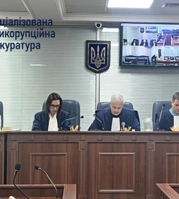 Експосадовців «Укрзалізниці» засуджено за розкрадання майже 100 млн гривень