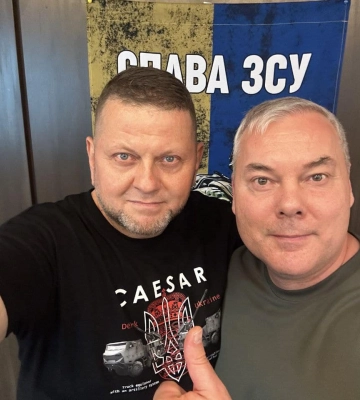 "Судьба офицера не каждому под силу": Залужный обратился к другу-генералу "Судьба офицера не каждому под силу": Залужный обратился к другу-генералу