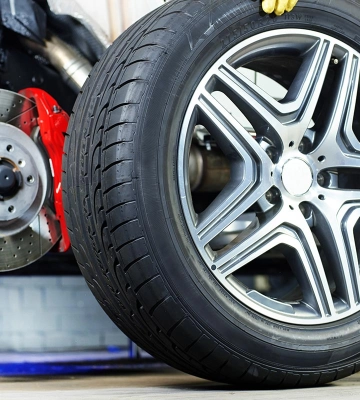 Міськрада дозволила підприємцю збудувати шиномонтаж у Луцьку