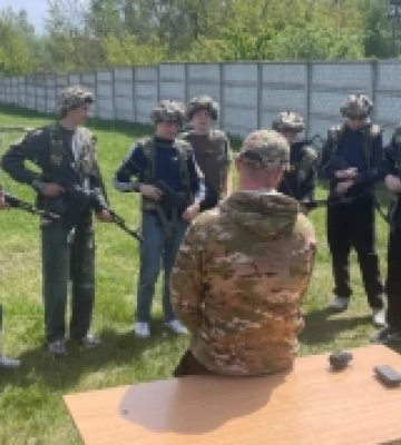 В Острозькому військовому ліцеї провели День військово-патріотичного виховання для школярів Рівненського району