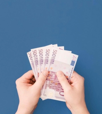 Купівля валюти з доставкою у відділення банку: чи зручно це насправді?