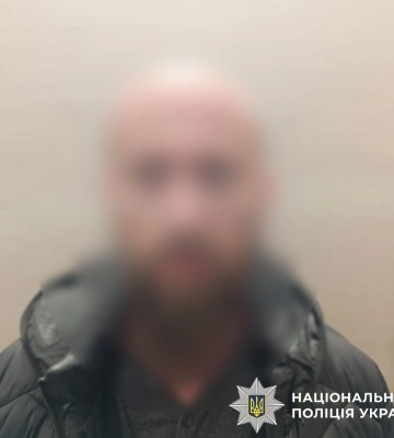 У Києві обрано запобіжний захід нелюдові, який безжально вбив стареньку матір