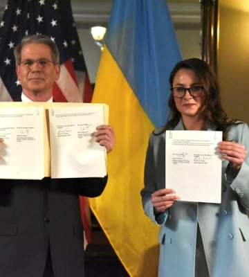 Атака РФ на міста України, підписання угоди про рідкоземи: головне за ніч
