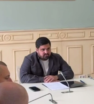 Без Кличка та протоколу. Ткаченко провів термінове засідання Ради оборони Києва