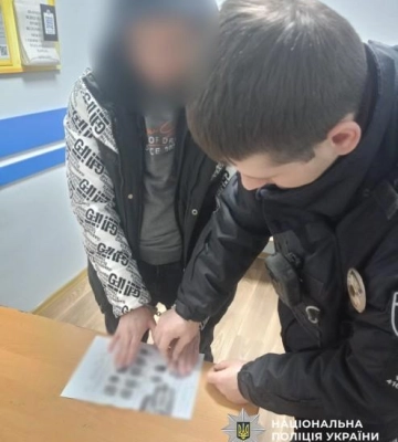На Одещині поліція затримала молодика за виготовлення порнографії та розбещення дитини