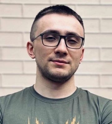 На волонтера та активіста Сергія Стерненка скоєно напад