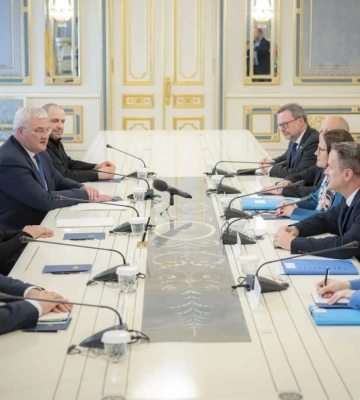 Зеленський розповів подробиці своєї зустрічі з міністрами з Люксембургу