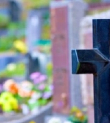 На Проводи до Нового кладовища Острога їхатиме спеціальний рейс автобуса