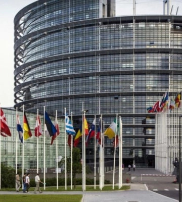 Депутат Європарламенту вимагає офіційного визнання румунської мови в школах Одещини