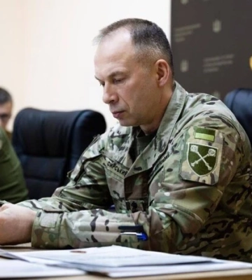 Протягом місяця відновили сотню позицій. Сирський розповів про тактику ЗСУ