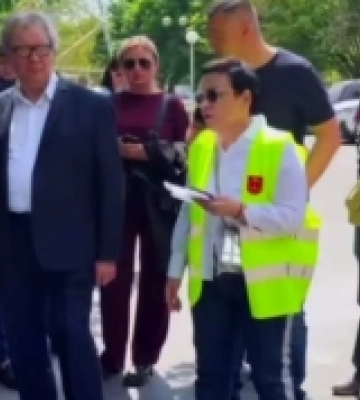 В Одесі евакуюють жителів пошкодженої через атаку РФ багатоповерхівки