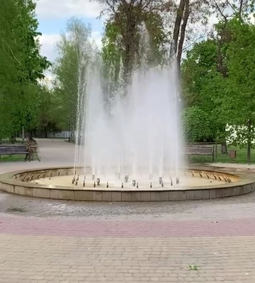 Сезон фонтанів відкрили в деокупованому місті на Харківщині (відео)