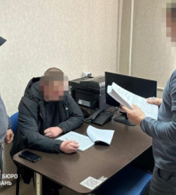 На Херсонщині викрили посадовця військової частини на закупівлі хліба за завищеними цінами
