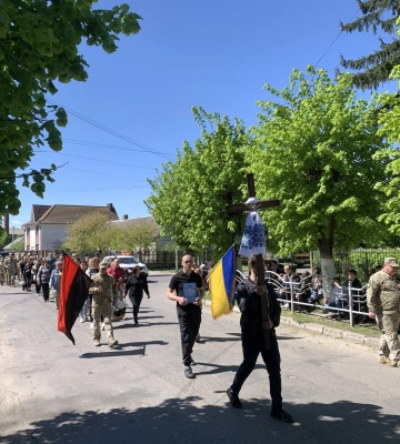 Батьки поховали другого сина: у Ківерцях прощалися з Героєм Юрієм Радчуком