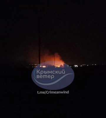 Росіяни повідомляють про масову атаку безпілотників у Криму та кількох регіонах РФ