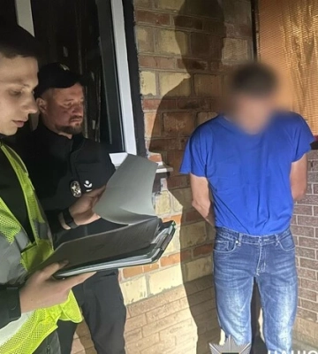 На Київщині повідомлено про підозу таксисту, який намагався викрасти маленьку дівчинку