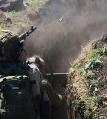 Сили спецоперацій показали кадри відбиття російського штурму поблизу Часового Яру Сили спецоперацій показали кадри відбиття російського штурму поблизу Часового Яру