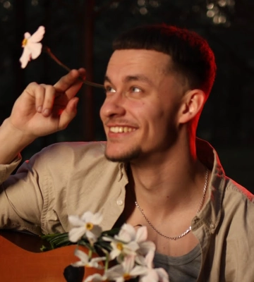 Відомий луцький співак Василь Зінкевич отримав орден від Зеленського